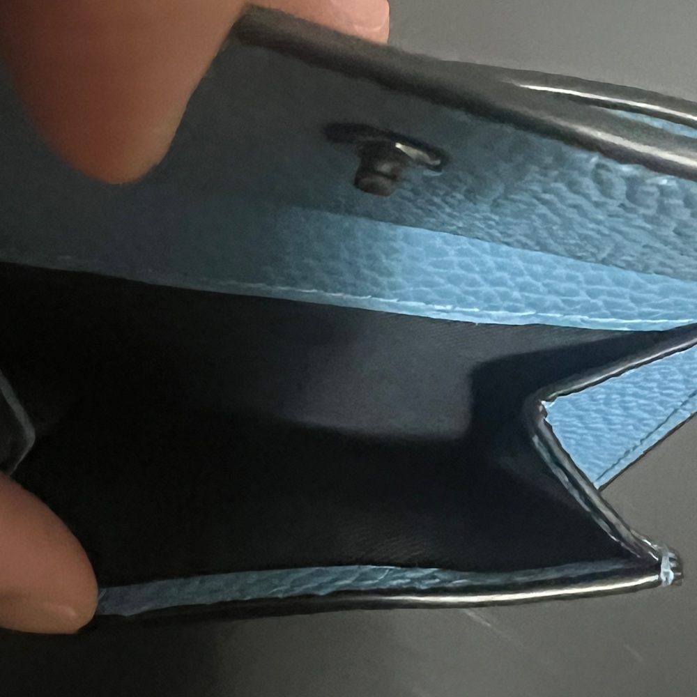 Rare Coach Blue Pebble Wallet - Picture 7 of 7